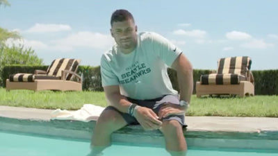 NFL RUSSELL WILSON’S SECRETS TO RECORD STRAIGHT STARTS IN HIS CAREER ... SWIMMING!